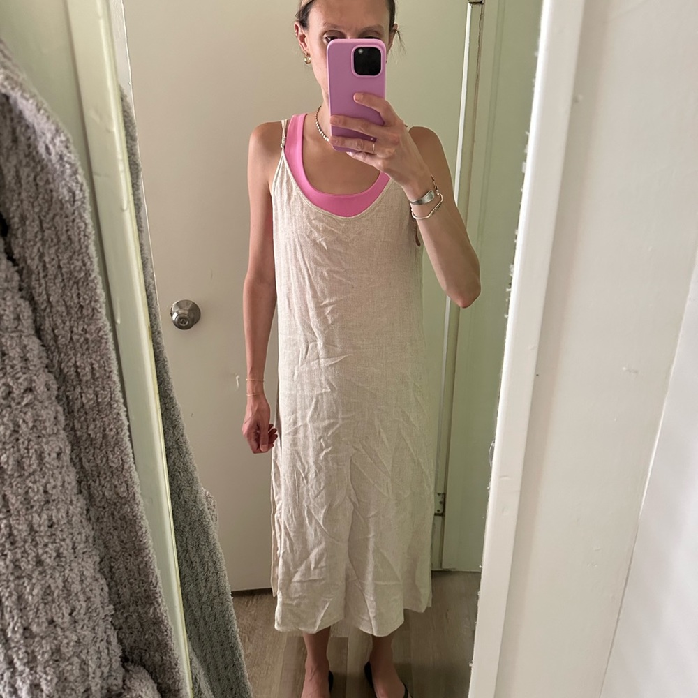 🚨🛍️Carly Jean Los Angeles Spaghetti MIDI Dress🚨🛍️